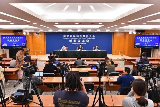 雙控政策下，制造業(yè)如何轉(zhuǎn)型來應(yīng)對這次危機？